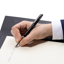 Carica l'immagine nel visualizzatore di Gallery, FWS2109/A PENNA STILOGRAFICA NERA